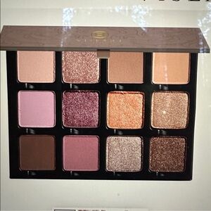 Viseart Paris Rêveries Étendu Eyeshadow Palette - Brand New Never Used.